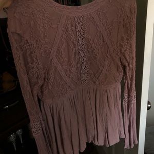 American eagle flowy shirt